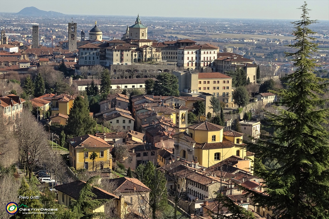54 Vista panoramica su Citta Alta.JPG